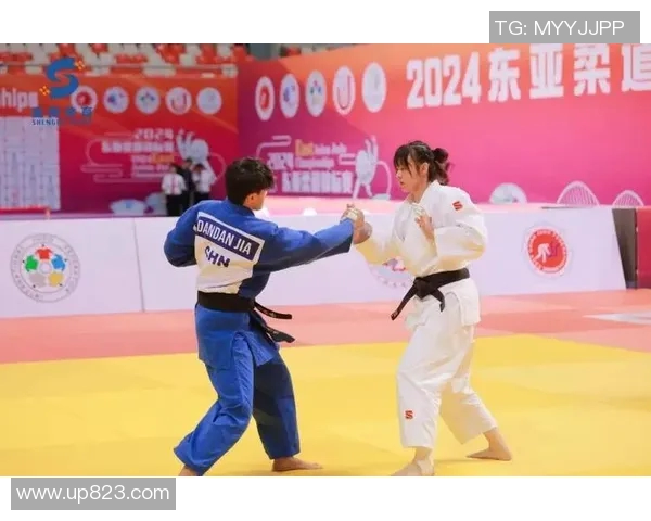 柔道精神与技巧的完美融合：从基础入门到竞技巅峰的全方位探索